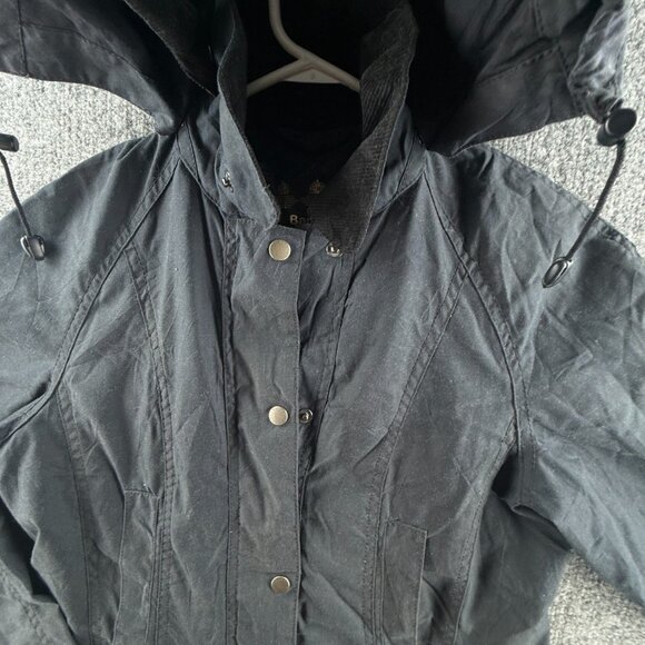 Barbour Retail Beadnell Jacket Waxed Women Full Zip Blue Hooded Size US 4 Adult - Picture 4 of 16